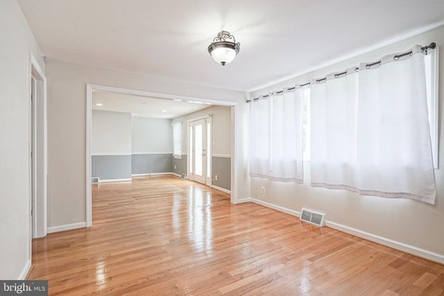 98 KELLY DRIVER RD, Clementon, NJ 08021