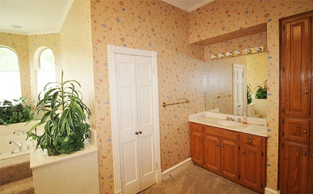 8150 Bob White Road, Waxahachie, TX 75167