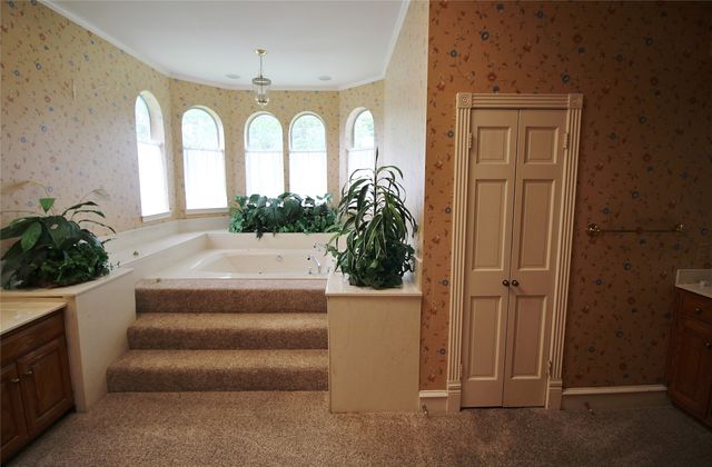 8150 Bob White Road, Waxahachie, TX 75167