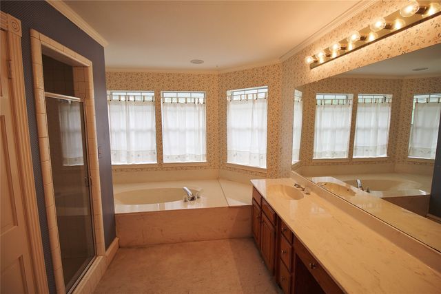 8150 Bob White Road, Waxahachie, TX 75167