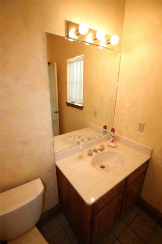 8150 Bob White Road, Waxahachie, TX 75167