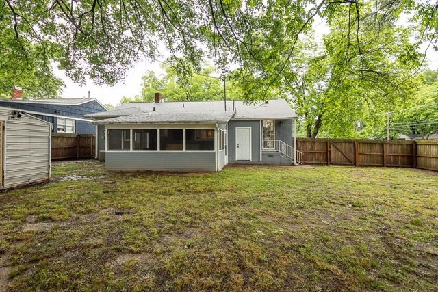 4975 FLAMINGO RD, Memphis, TN 38117