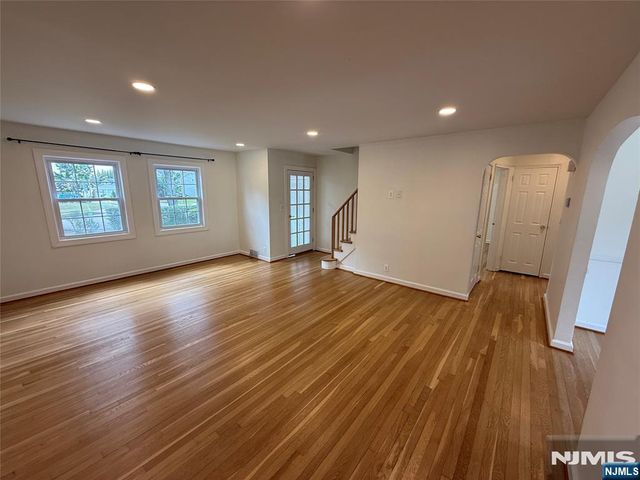 987 Pleasant Drive, New Milford, NJ 07646