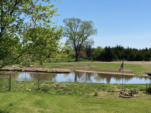 11353 SW 60th St, Augusta, KS 67010