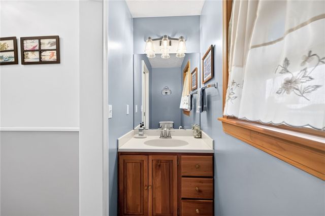 2411 North Hamlin Road, Hamlin, NY 14464