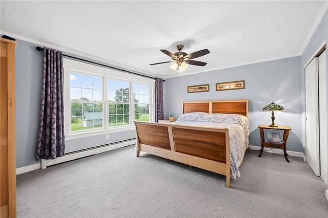 2411 North Hamlin Road, Hamlin, NY 14464