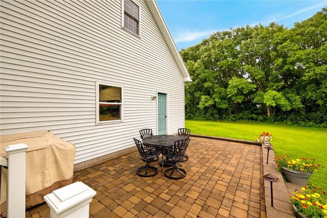 2411 North Hamlin Road, Hamlin, NY 14464