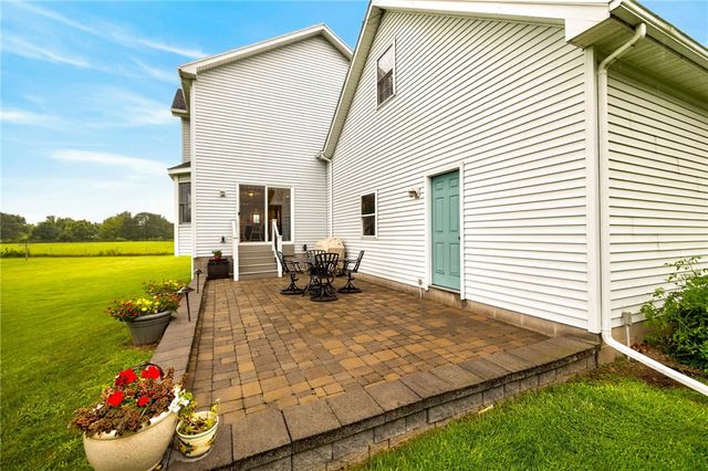 2411 North Hamlin Road, Hamlin, NY 14464