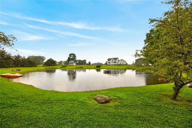 2411 North Hamlin Road, Hamlin, NY 14464