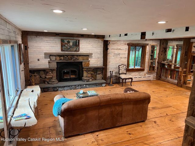 323 Beaverkill Road, Kingston, NY 12401