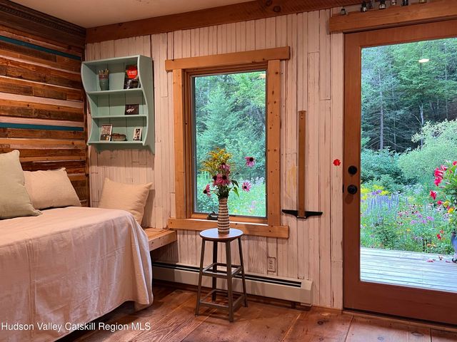 323 Beaverkill Road, Kingston, NY 12401