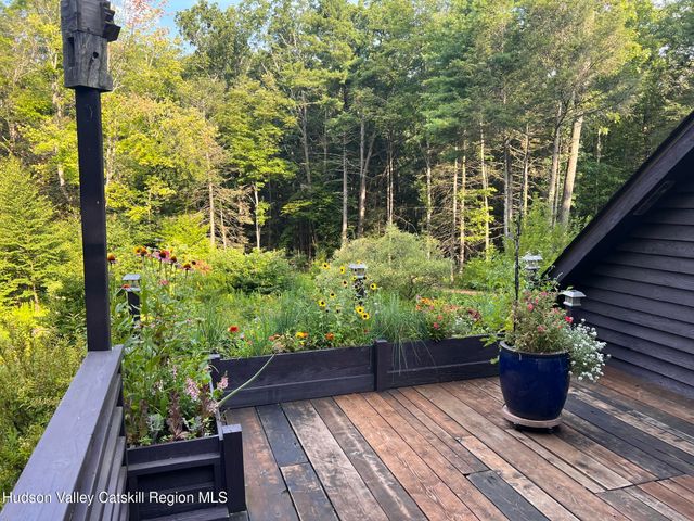 323 Beaverkill Road, Kingston, NY 12401