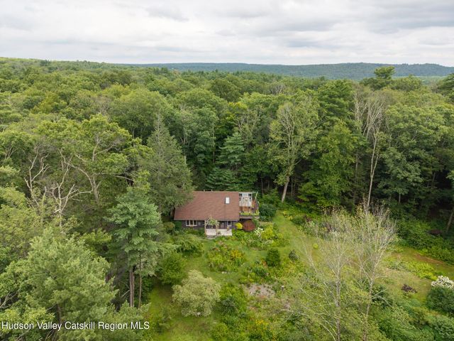 323 Beaverkill Road, Kingston, NY 12401