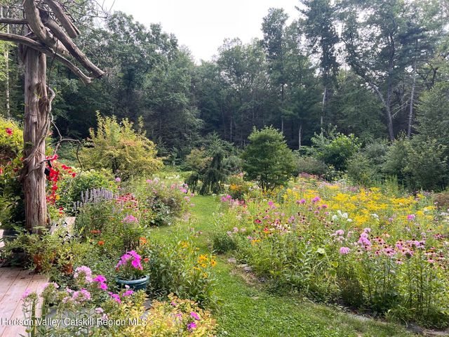 323 Beaverkill Road, Kingston, NY 12401