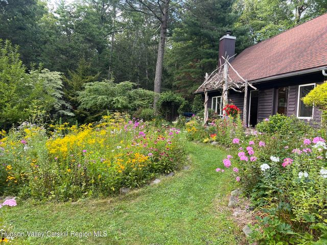 323 Beaverkill Road, Kingston, NY 12401