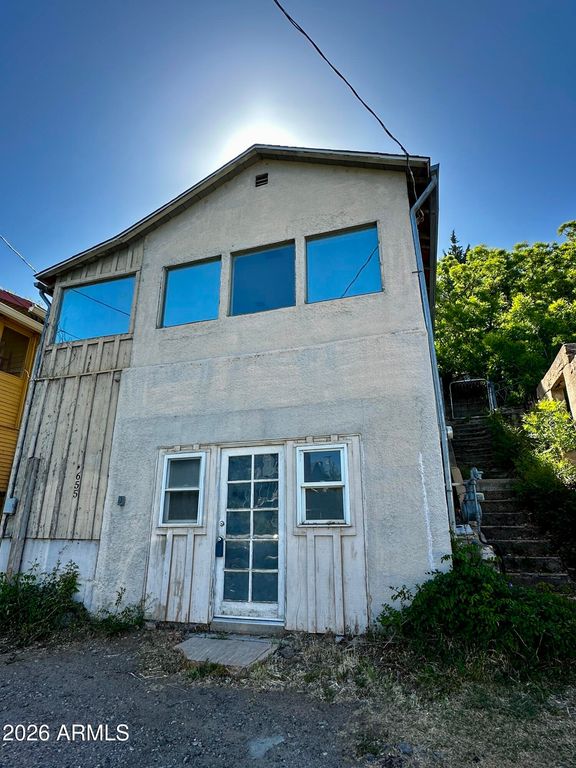 Image 1 of property listing at 655 Holly Avenue, Jerome, AZ 86331