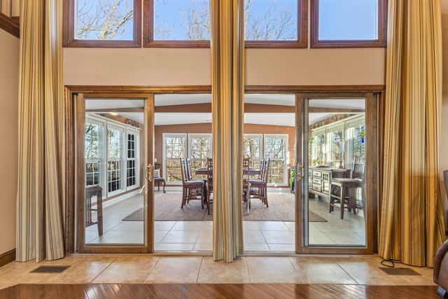 7128 White Oak Valley Road, Mcdonald, TN 37353