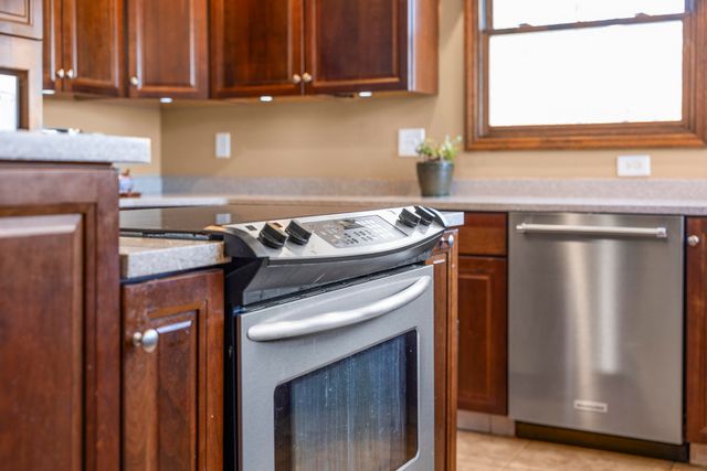 7128 White Oak Valley Road, Mcdonald, TN 37353