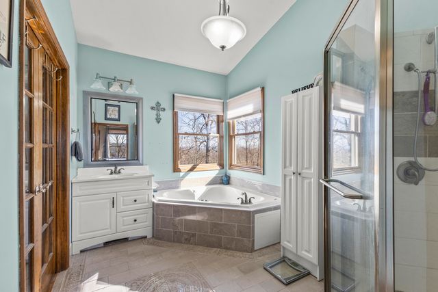 7128 White Oak Valley Road, Mcdonald, TN 37353