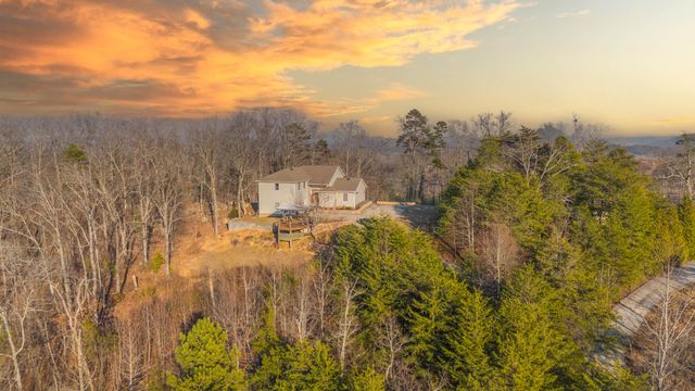 7128 White Oak Valley Road, Mcdonald, TN 37353