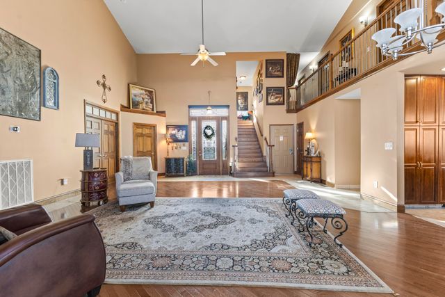 7128 White Oak Valley Road, Mcdonald, TN 37353