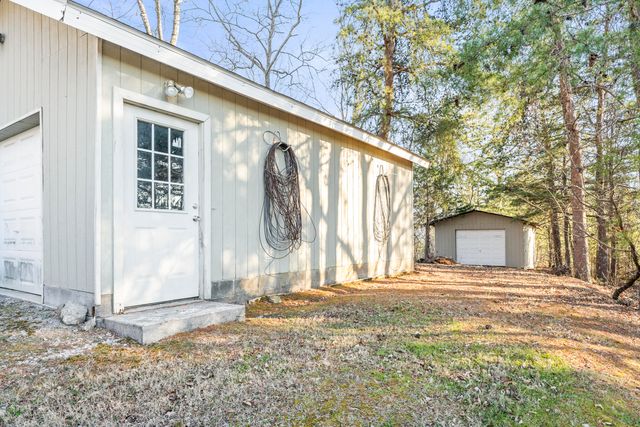 7128 White Oak Valley Road, Mcdonald, TN 37353