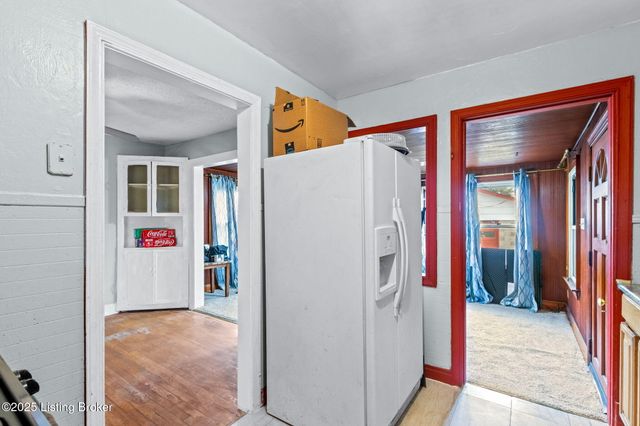 5403 S 3rd St, Louisville, KY 40214