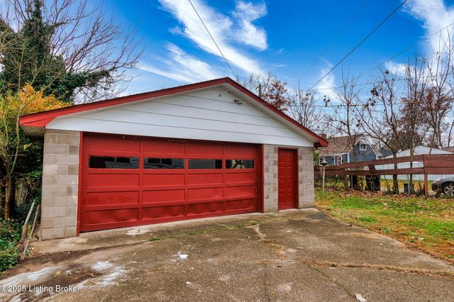 5403 S 3rd St, Louisville, KY 40214