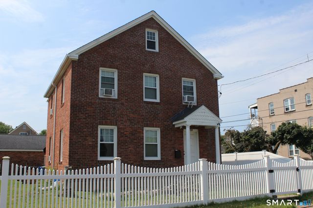 159 Roosevelt Street, Hartford, CT 06114