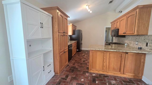 17656 Chasefield Ave, Baton Rouge, LA 70817