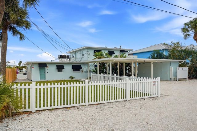 2605 BAY BOULEVARD, Indian Rocks Beach, FL 33785