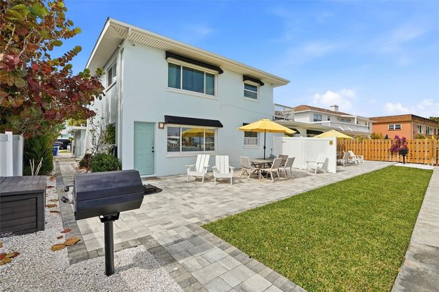 2605 BAY BOULEVARD, Indian Rocks Beach, FL 33785