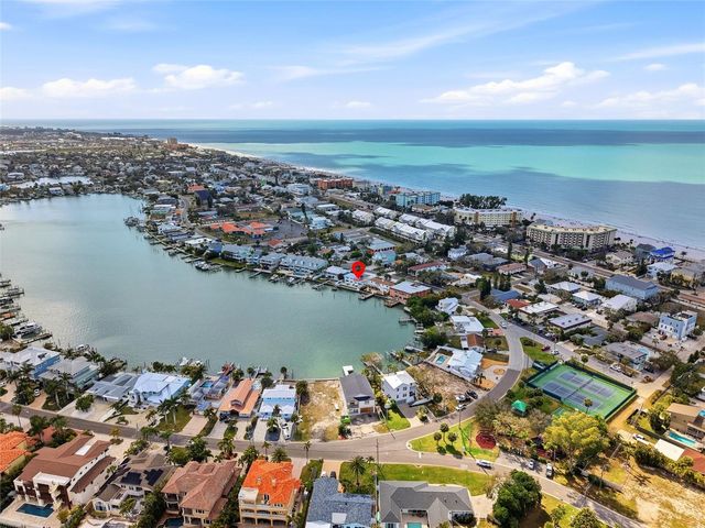 2605 BAY BOULEVARD, Indian Rocks Beach, FL 33785