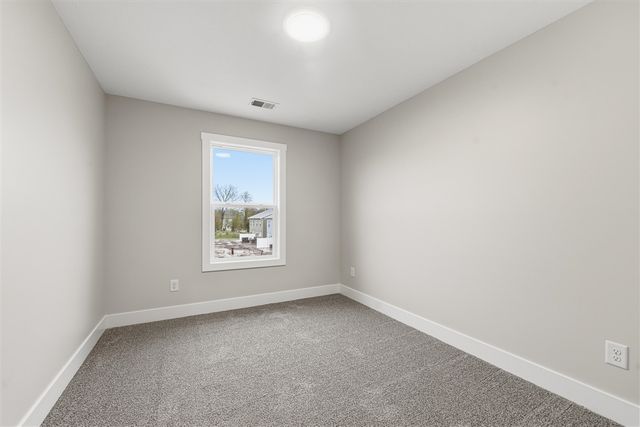 910 Indiana Avenue 12, South Haven, MI 49090