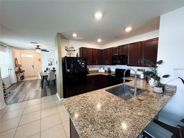 11124 LELAND GROVES DRIVE, Riverview, FL 33579