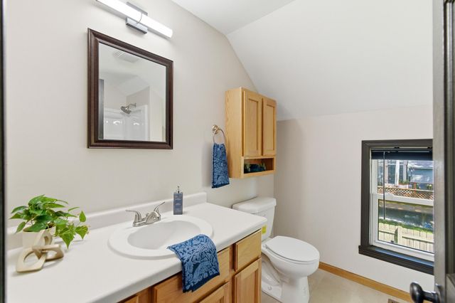 1035 E Main Street, Mankato, MN 56001