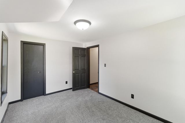 1035 E Main Street, Mankato, MN 56001