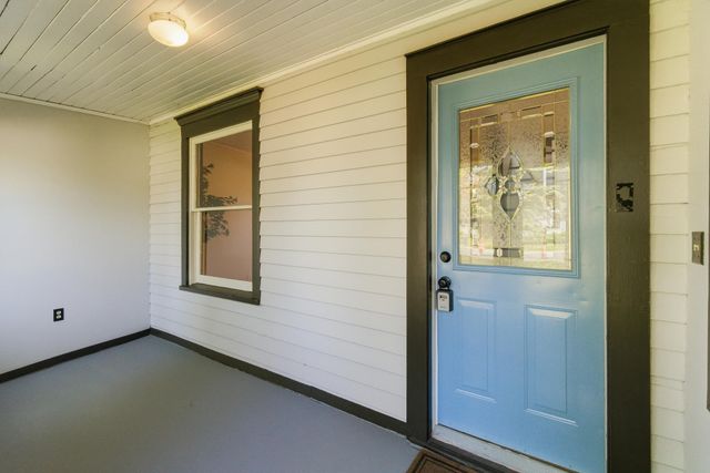1035 E Main Street, Mankato, MN 56001