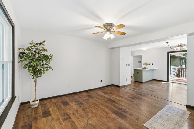 1035 E Main Street, Mankato, MN 56001