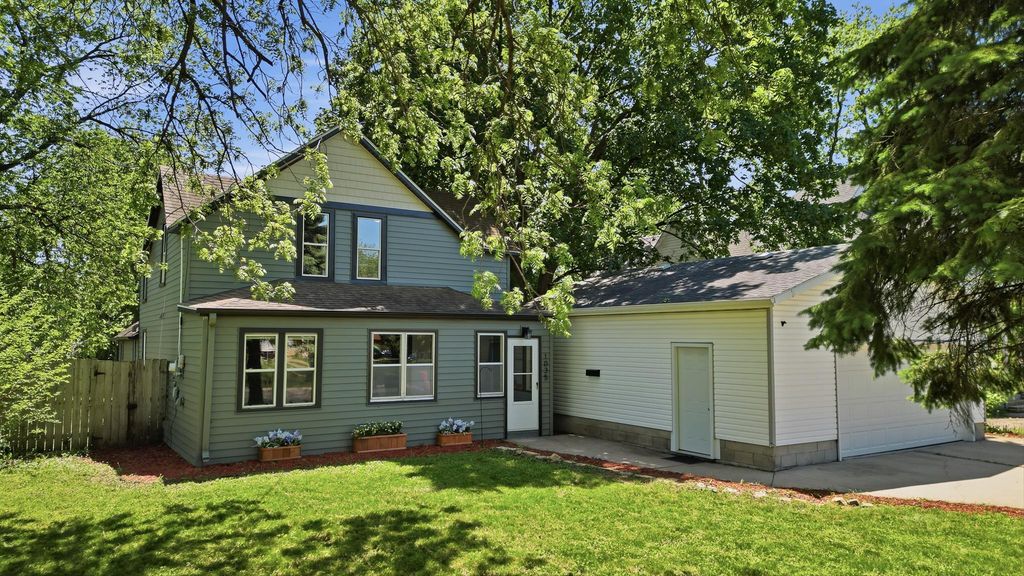 1035 E Main Street, Mankato, MN 56001