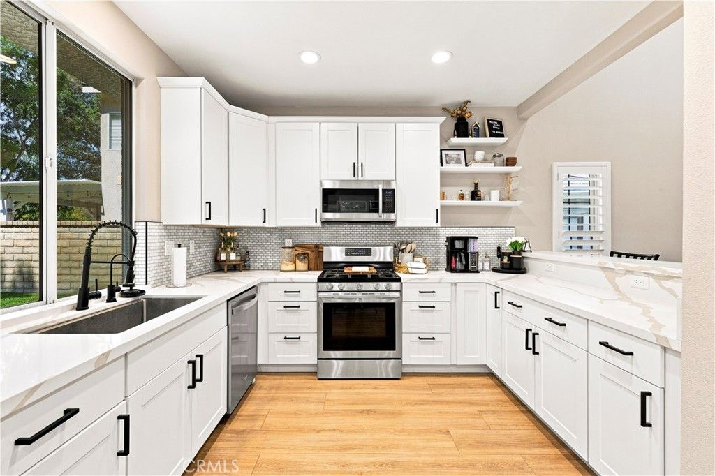 23800 Woodpark Court, Valencia, CA 91354 — photo 2