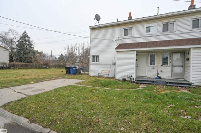 32860 Mecosta Court, Westland, MI 48168