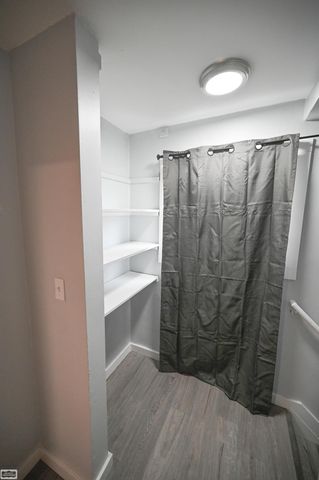 32860 Mecosta Court, Westland, MI 48168