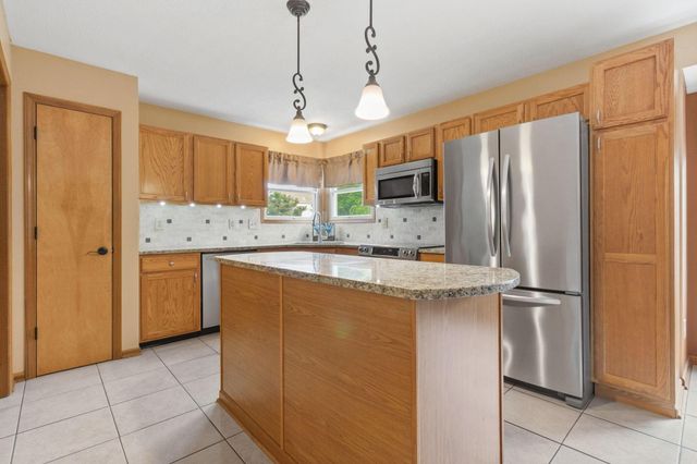 4146 Hoffman Farms Drive, Hilliard, OH 43026