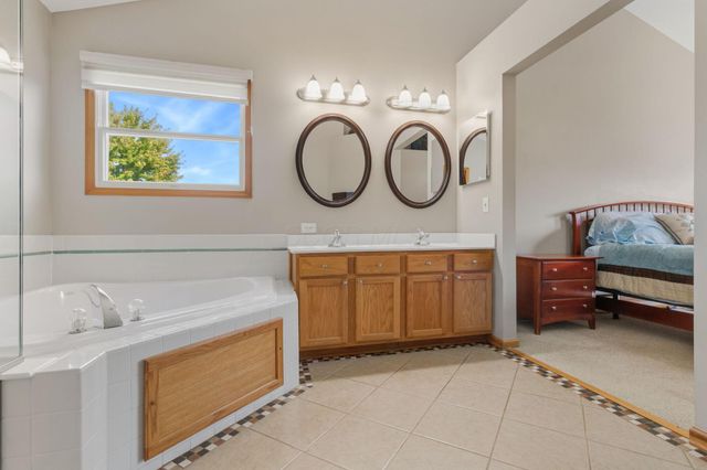 4146 Hoffman Farms Drive, Hilliard, OH 43026