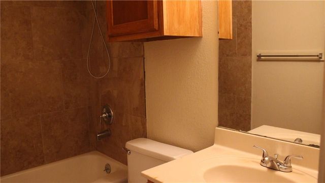 9406 KEMPLER DR B, Austin, TX 78748