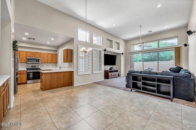 1167 N Cholla Street, Chandler, AZ 85224