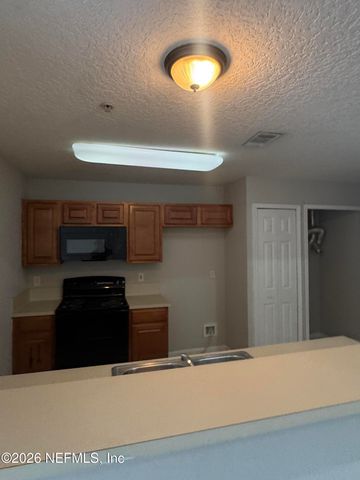 1466 MANOTAK POINT Drive 205, Jacksonville, FL 32210