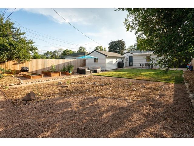 5510 Otis Ct, Arvada, CO 80002