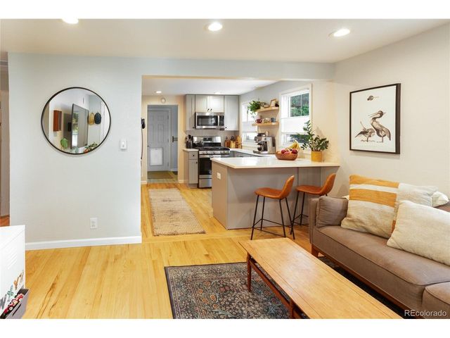 5510 Otis Ct, Arvada, CO 80002